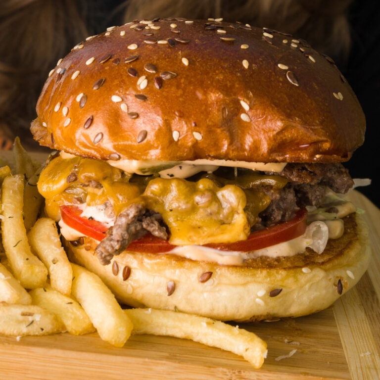 Burger italian Marios Osteria Van
